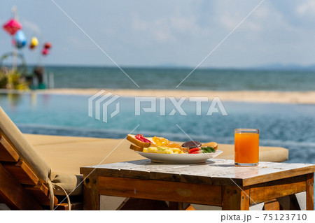 Peaceful moment at the resort hotel in summer season Peaceful moment at the resort hotel in summer season 75123710