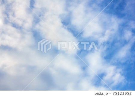 10月の空。 75123952