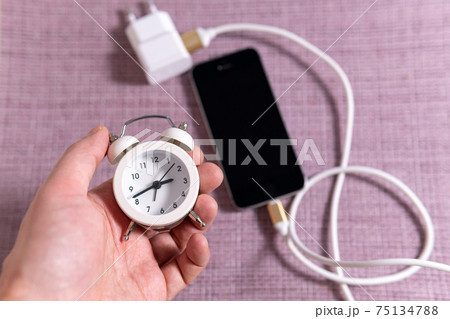 charges the phone, time. Keep the battery charged on your device anyway you go. charges the phone, time. Keep the battery charged on your device anyway you go. 75134788