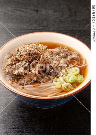 もずく天麩羅そば 75136799