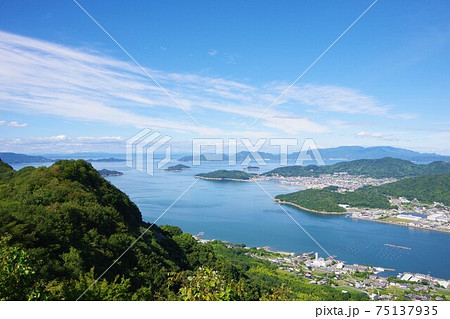 香川県高松市　屋島から庵治町・小豆島方面を望む 75137935