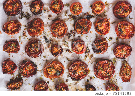 Sun Dried Tomatoes with Olive Oil, Garlic and Thyme Sun Dried Tomatoes with Olive Oil, Garlic and Thyme 75141592
