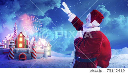 Santa Claus leaving magic kingdom in Christmas 75142419