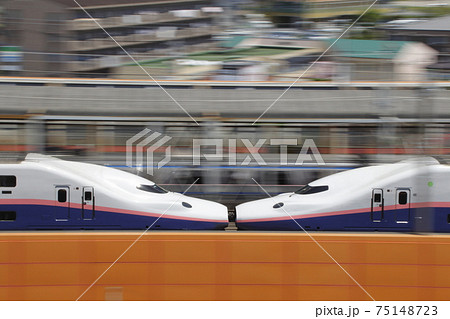 上越新幹線Maxとき(16両・連結部流し撮り) 上越新幹線Maxとき(16両・連結部流し撮り) 75148723