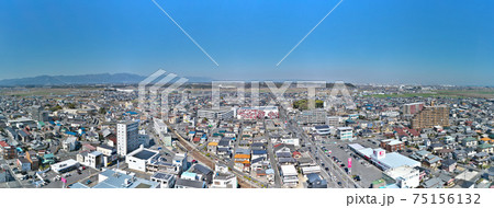 【鈴鹿市役所 展望ロビーより鈴鹿市内を一望】 (高解像度版) 三重県鈴鹿市神戸 75156132