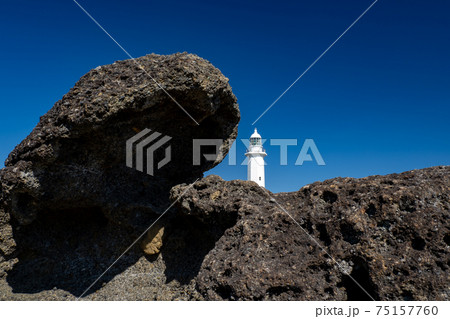 快晴の南房総市 野島崎灯台 快晴の南房総市 野島崎灯台 75157760