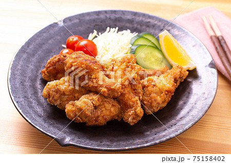 鶏の唐揚げ(手羽元) 鶏の唐揚げ(手羽元) 75158402