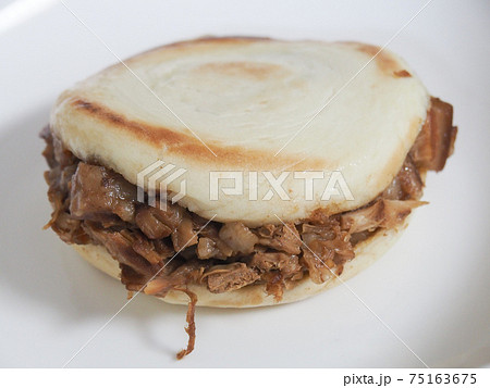 中国西安名物・ロウジャーモー 中国西安名物・ロウジャーモー 75163675