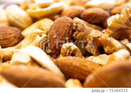 ミックスナッツ 75164572