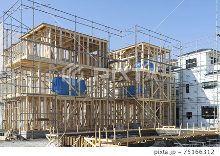 木造住宅の建築工事 75166312