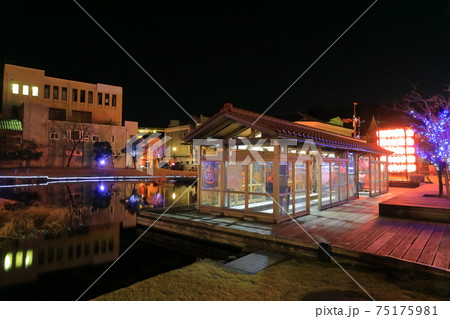 【石川県】片山津温泉の夜景（イルミネーション） 75175981