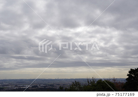 風景素材 曇空 曇天 雲り 風景素材 曇空 曇天 雲り 75177169