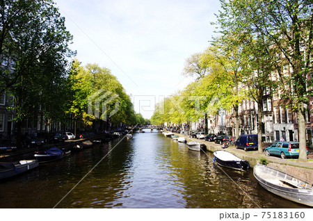 オランダ　アムステルダム　運河 75183160