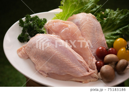鶏むね肉3 75183186