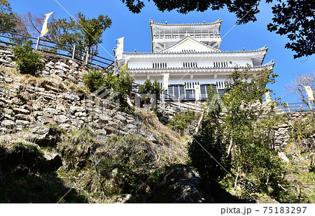 青空と岐阜城 青空と岐阜城 75183297