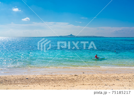 沖縄の海 75185217