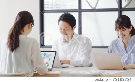 ビジネスマン ビジネスマン 75185754