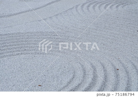 枯山水の模様 75186794