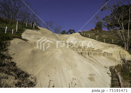 造山古墳 崩落修復工事 岡山県岡山市 造山古墳 崩落修復工事 岡山県岡山市 75191471