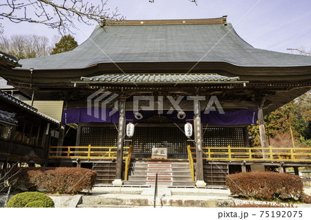 日応寺　本堂　岡山県岡山市 75192075