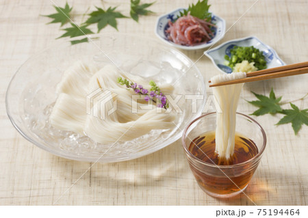 素麺 75194464