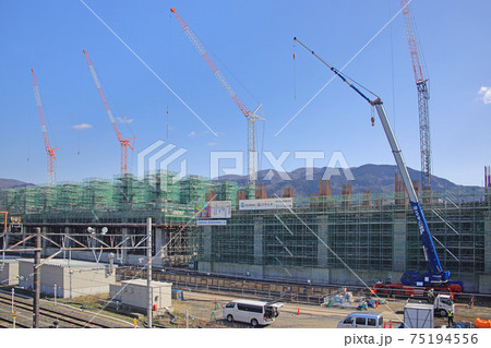 敦賀駅の北陸新幹線建設現場 敦賀駅の北陸新幹線建設現場 75194556