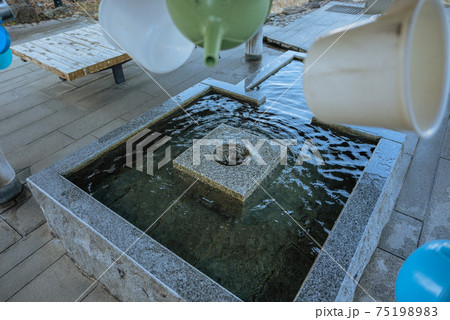 鯛萬の井戸【松本市裏町】 75198983