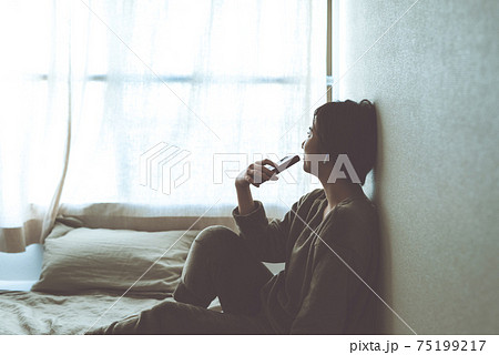 20代女性のライフスタイル 75199217