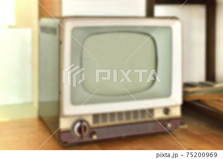 昭和イメージ】ぼかし加工済みのブラウン管テレビの写真素材 [75200969] - PIXTA