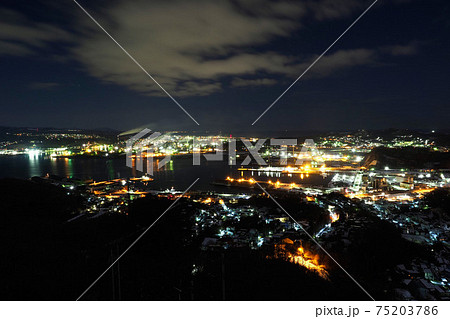 北海道 室蘭市測量山からの夜景③ 北海道 室蘭市測量山からの夜景③ 75203786