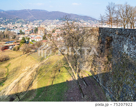town walls and residential quarter of Bergamo city 75207922