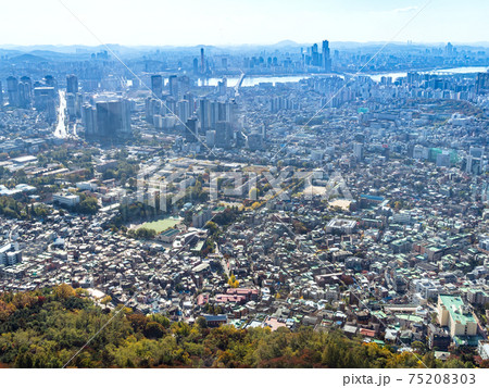 above view of Seoul city from Seoul Tower 75208303
