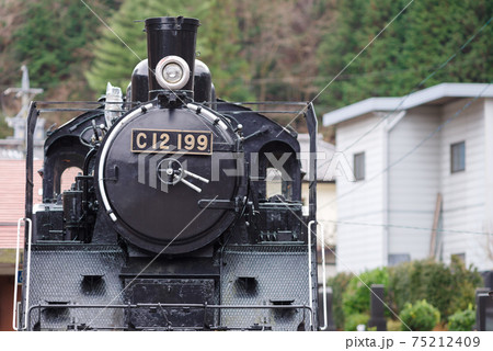【中山道】奈良井宿にあるSL蒸気機関車 75212409