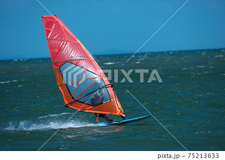 ウインドサーフィン 75213633