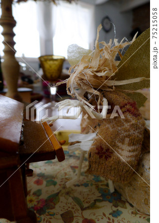 楽器を奏でる麓郷の妖精、心で聞いてくださいね。 楽器を奏でる麓郷の妖精、心で聞いてくださいね。 75215058