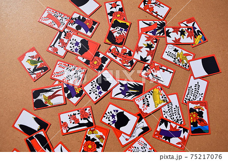 花札 絵札 カードゲーム 75217076