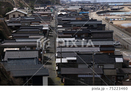 北国街道妻入りの町並み出雲崎町 北国街道妻入りの町並み出雲崎町 75223460