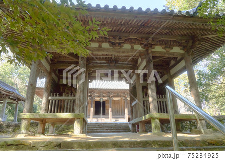 兵庫県加東市 朝光寺の仁王門 兵庫県加東市 朝光寺の仁王門 75234925