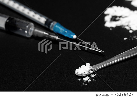 覚せい剤イメージ　薬物犯罪　薬物事件 75236427