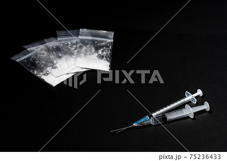 覚せい剤イメージ　薬物犯罪　薬物事件 75236433