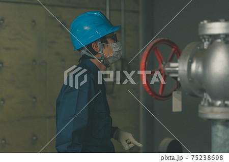 印刷工場ボイラー室 75238698