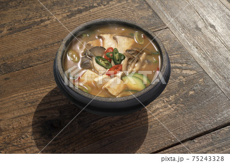 味噌 韓国料理 豆腐の写真素材 味噌 韓国料理 豆腐の写真素材