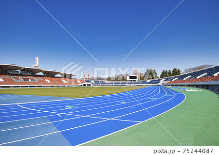 駒沢オリンピック公園総合運動場陸上競技場 トラックの写真素材