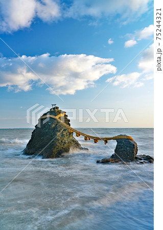 【夫婦岩】 三重県伊勢市二見町江 75244321