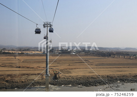 空 風景 ゴンドラ 75246259