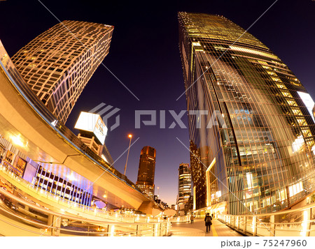 夕暮れの渋谷ストリーム 東京都 夕暮れの渋谷ストリーム 東京都 75247960