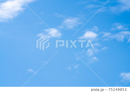 空の写真　青い空・白い雲 75249853
