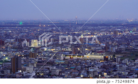 金華山ドライブウェイから見る名古屋と一宮の夜景 金華山ドライブウェイから見る名古屋と一宮の夜景 75249874