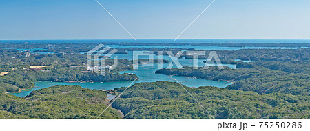 【伊勢志摩 横山展望台より英虞湾の風景】 (高解像度版) 三重県志摩市阿児町鵜方 75250286