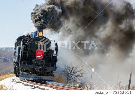SL冬の湿原号　細岡駅付近 75252011